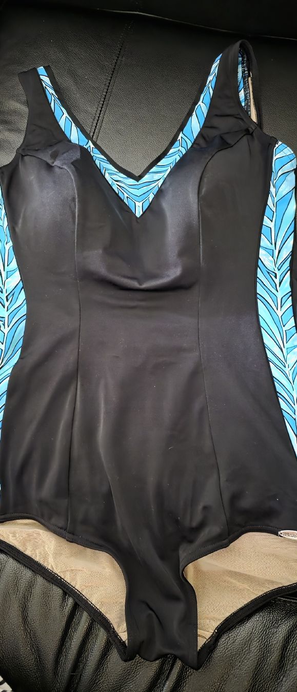 Sunflair Maillots de bain & Bikinis: Badeanzug Gr. 44 – D'occasion à Ellikon an der Thur par Ribbeli
