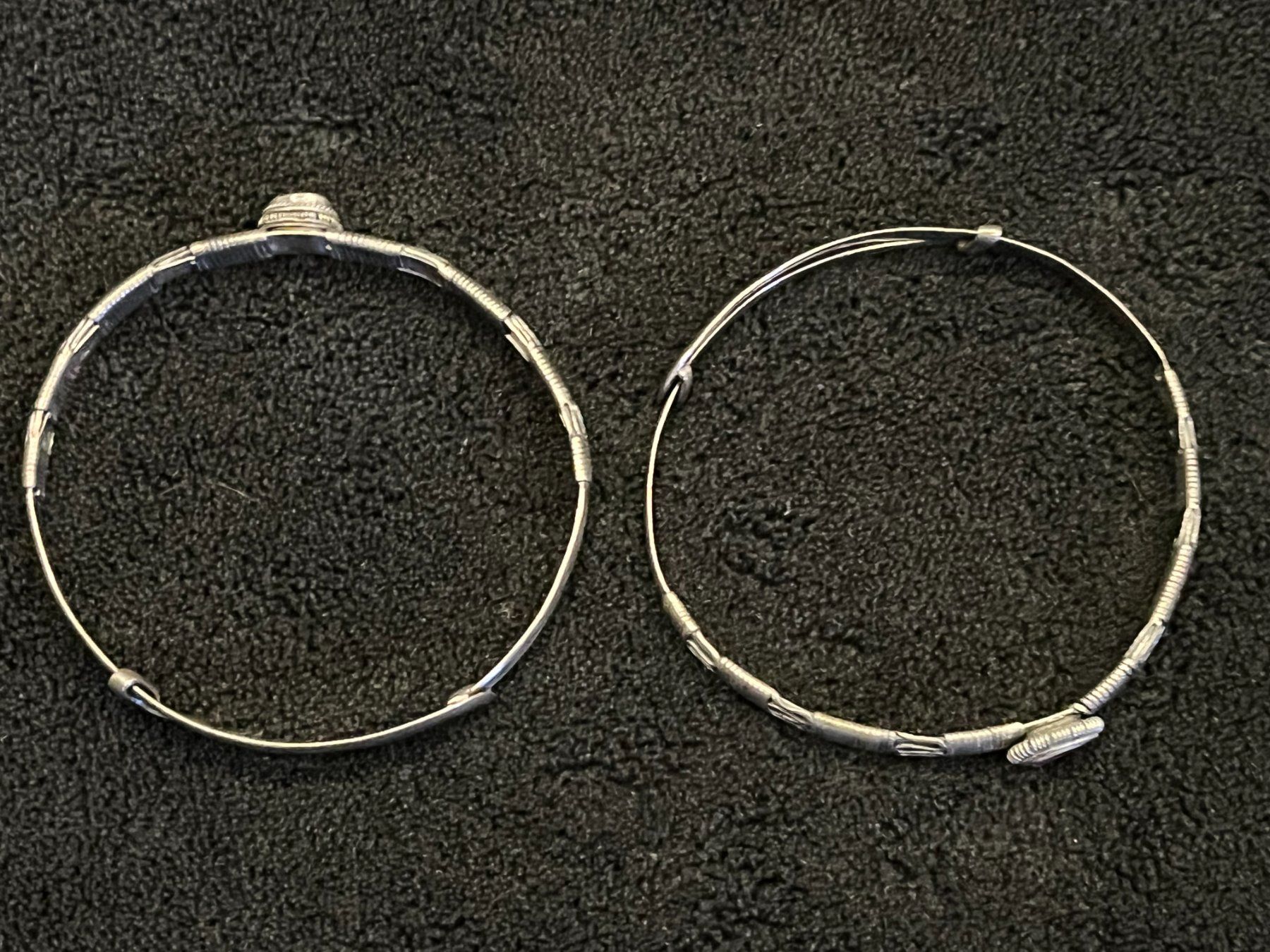Bracciali & Braccialetti: 2 Armreife Silber 925 – Usato da Bettwiesen venduto da wicking27 2