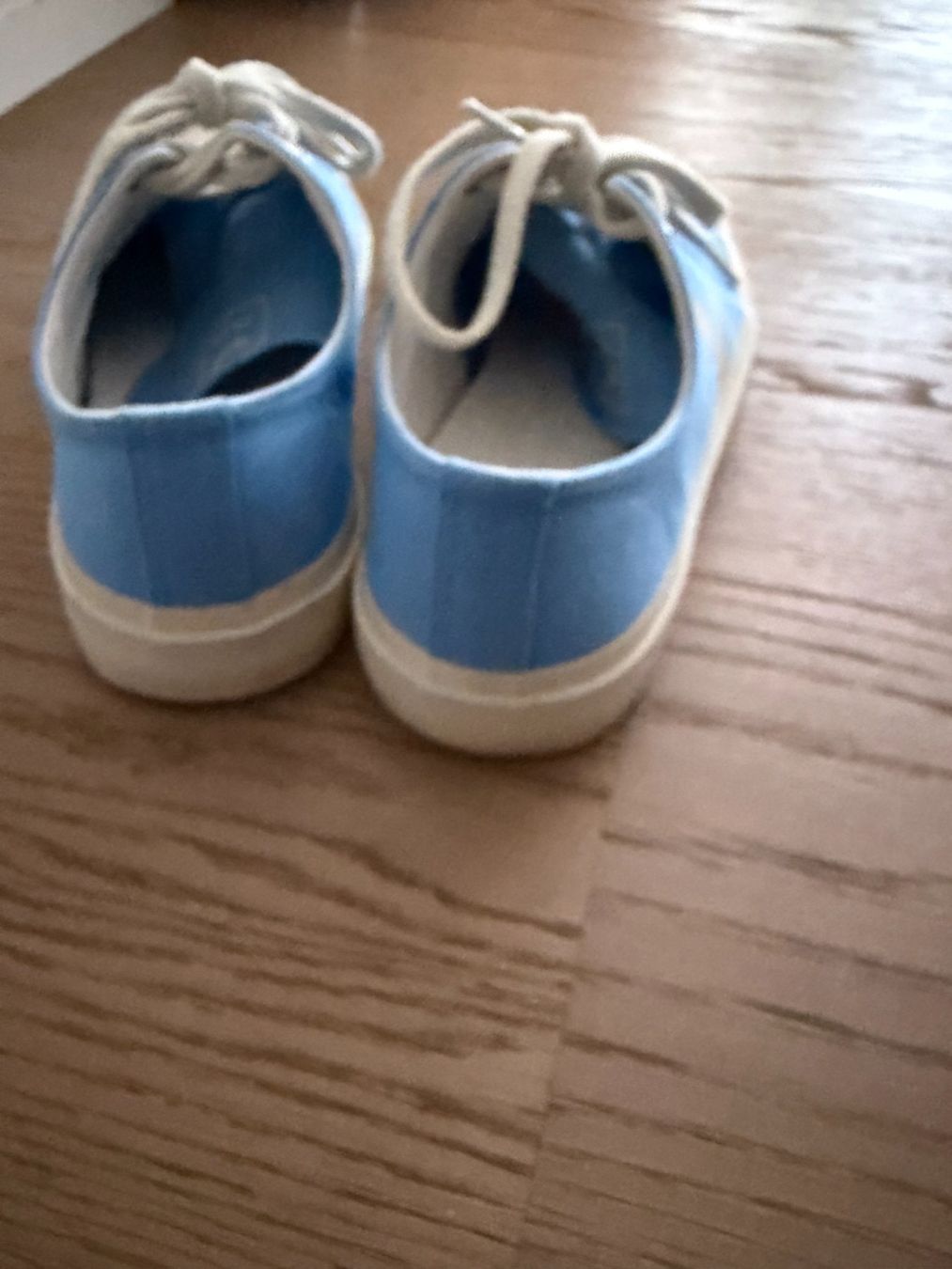Veja Damenschuhe: Veja Sneakers – Gebraucht aus Uetikon am See von kov_jy5d 2
