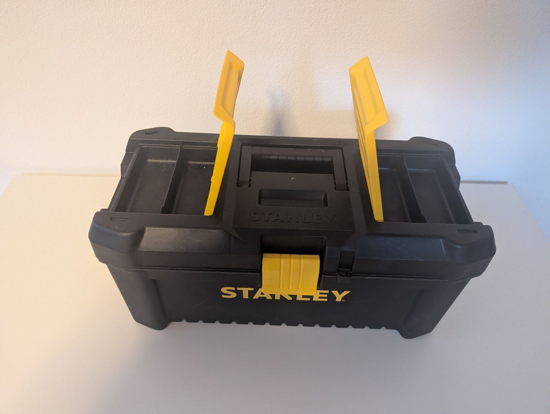 Contenitori & Simili: Stanley-Werkzeugbox – Usato da Winterthur venduto da topaz02 1