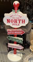 Weihnachtsdeko: Leuchtendes Schild (,,The North Pole‘‘)