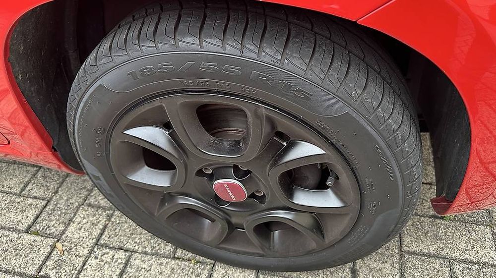 Fiat Panda Alu Räder mit neuwertigen Pneu (Gebraucht) in Zürich für CHF ...