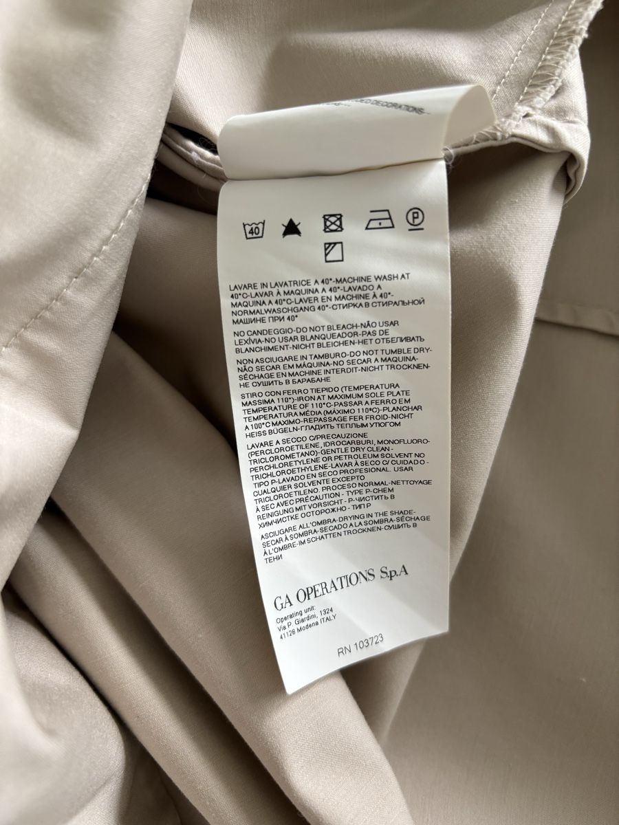 Armani Vestiti: ARMANI.  Sommerkleid, grösse 36 – Usato da Buonas venduto da eluthi48 6