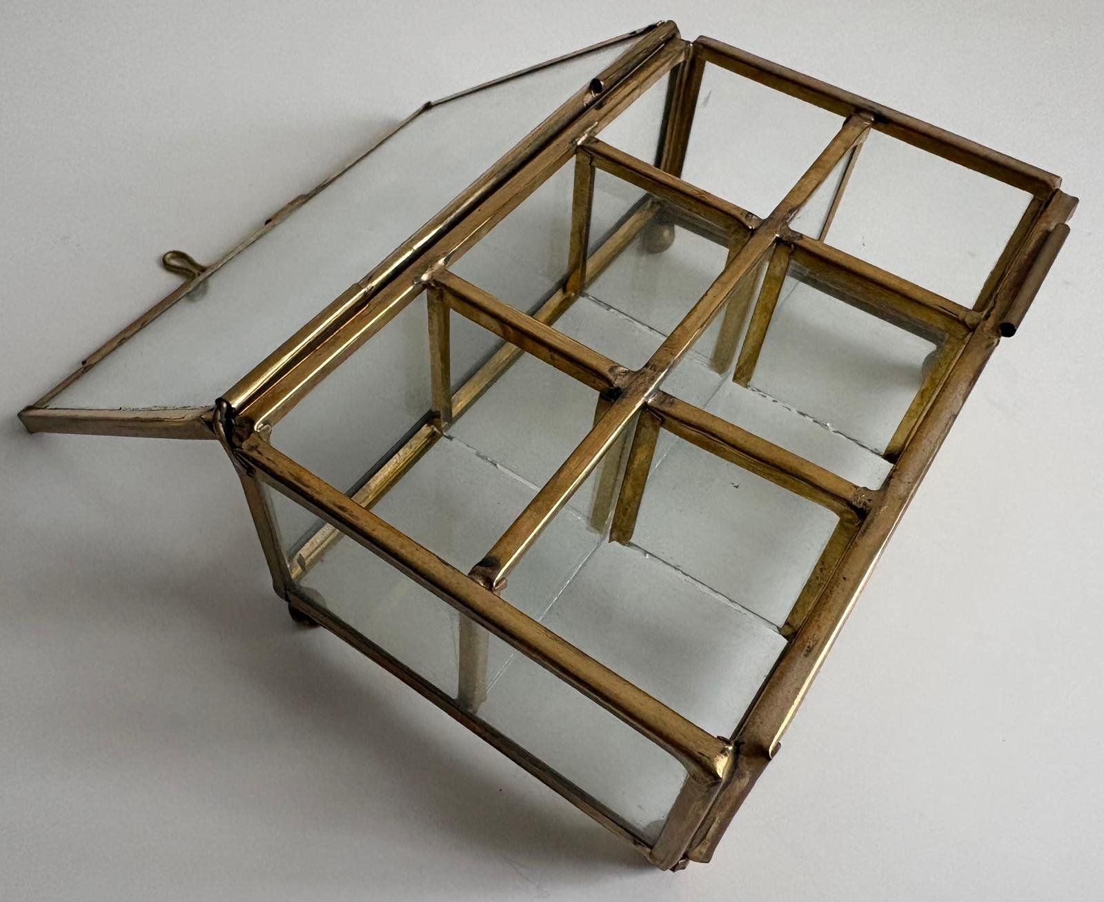Portagioie: Glas Messing Schmuckkästchen Schmuckschatulle – Usato da Zürich venduto da Pam-Creation 1