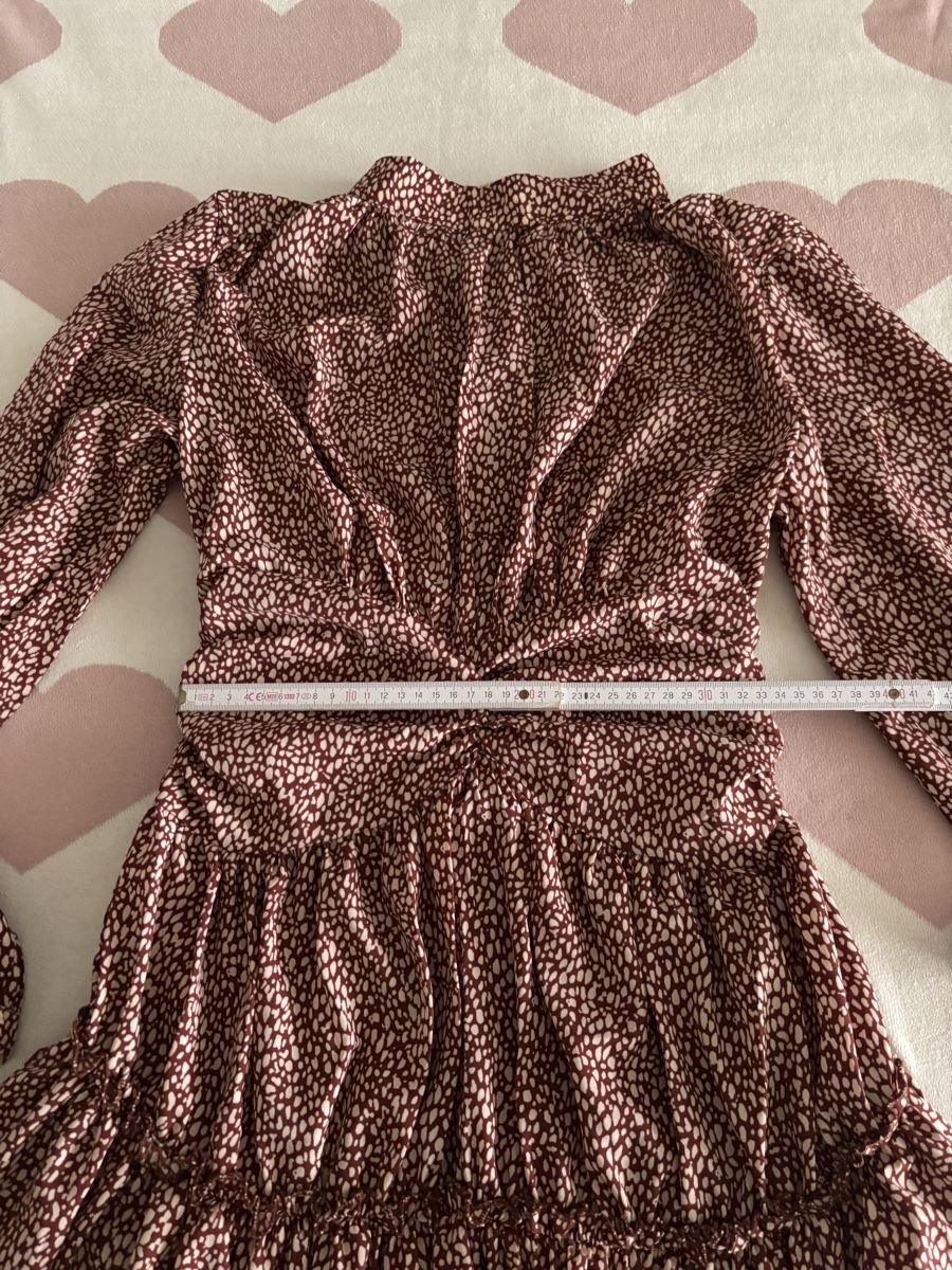 Robes: Neues, süsses Kleid mit Muster, Grösse S – Neuf (Voir description) à Salenstein par Silly...0 3
