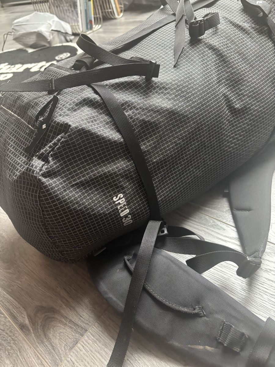 Black Diamond Zaini: Sac Blackdiamond SPEED 30 – Usato da Bulle venduto da ssaabva 1
