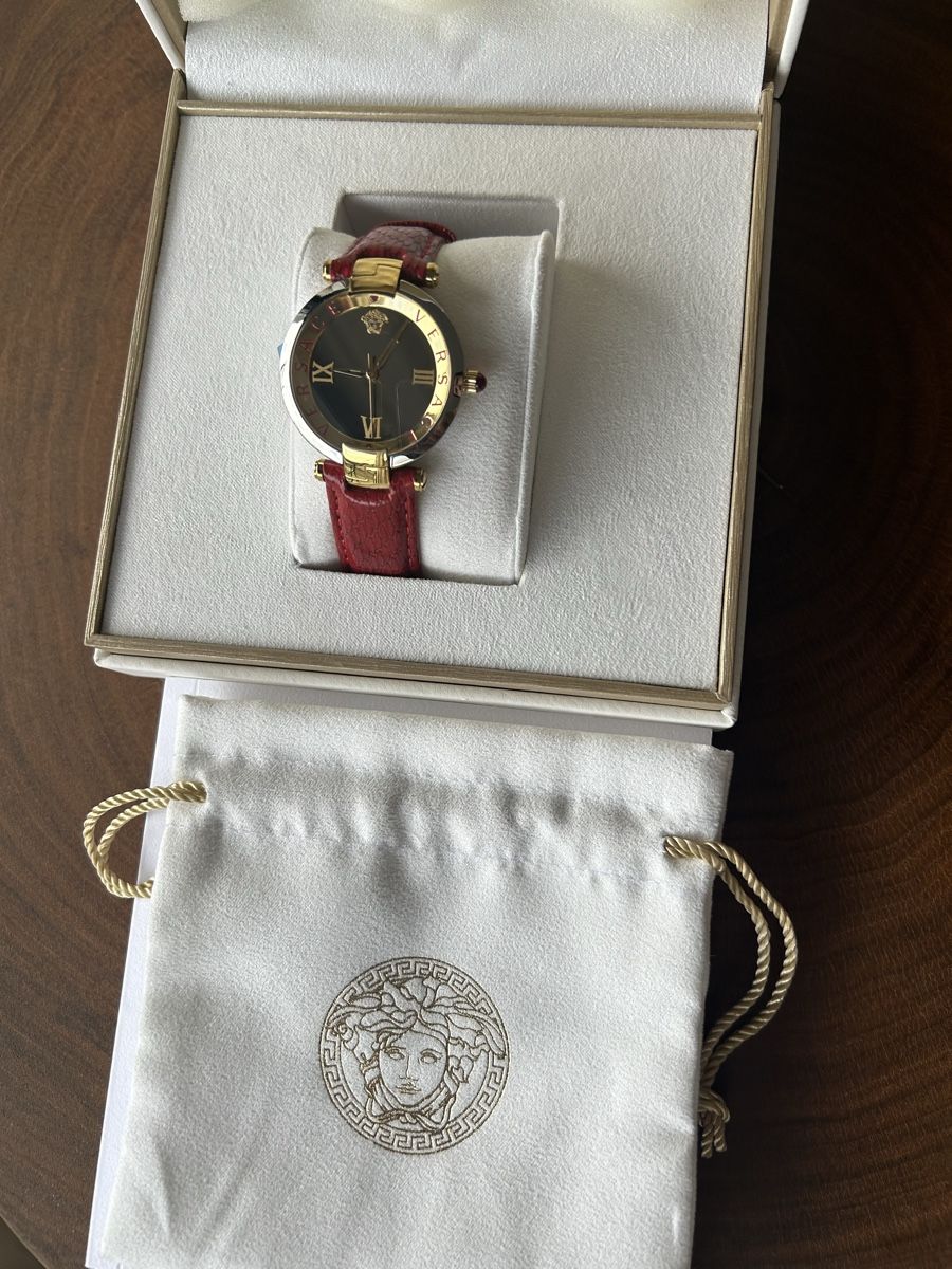 Versace Orologi: Orologio donna VERSACE 35mm – Nuovo (secondo la descrizione) da Locarno venduto da Matic04 1