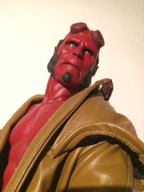 Figurines: HELLBOY PREMIUM FORMAT Sideshow (2004/sehr selten!) – D'occasion à Benken SG par Moviestars 1