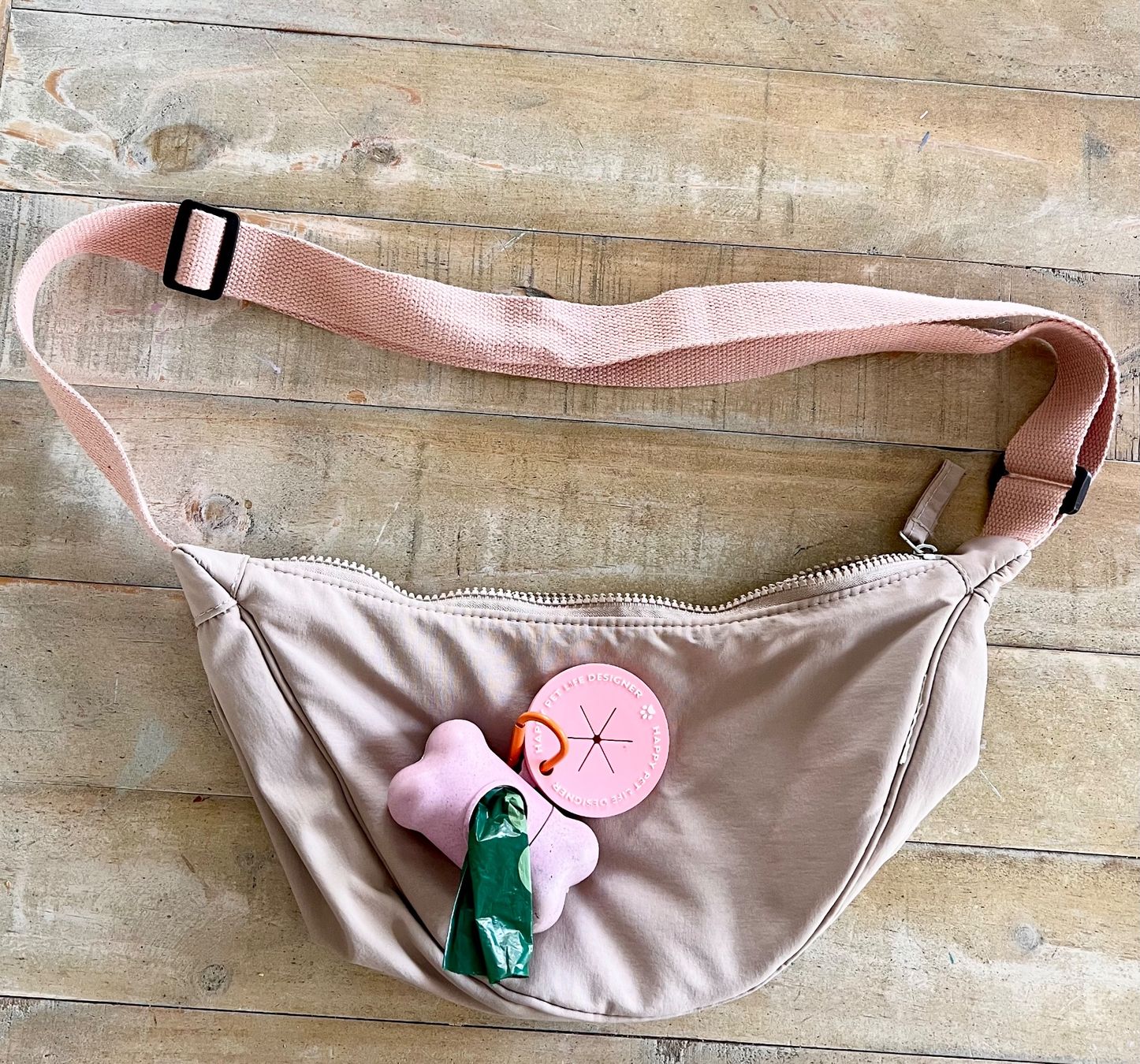 Borse da donna: Hunde - Leckerli - Gassigehen - Tasche – Usato da Ebertswil venduto da Arula7