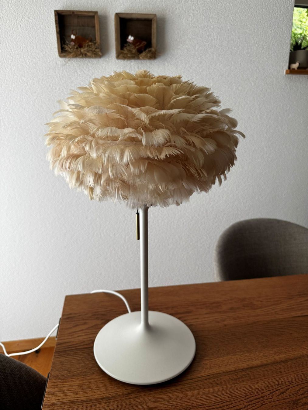 Lampen: Beige Stehlampe Eos klein mit Schirm aus Gänsefedern – Neu (gemäss Beschreibung) aus Bremgarten b. Bern von Aazur 2