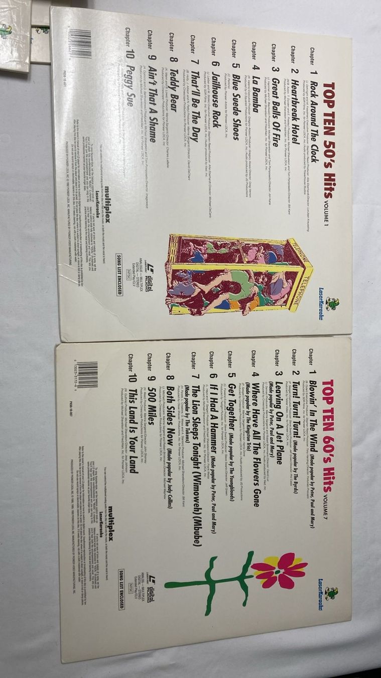 Tutti i DVDs: 8 Laser Karaoke Disc – Usato da Dietikon venduto da Rima57 8
