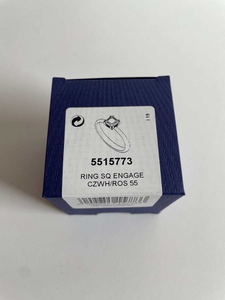 Swarovski Anelli: Bague Swarovski - modèle Attract – Nuovo e nell'imballaggio originale da Le Lieu venduto da dou_98q2 2