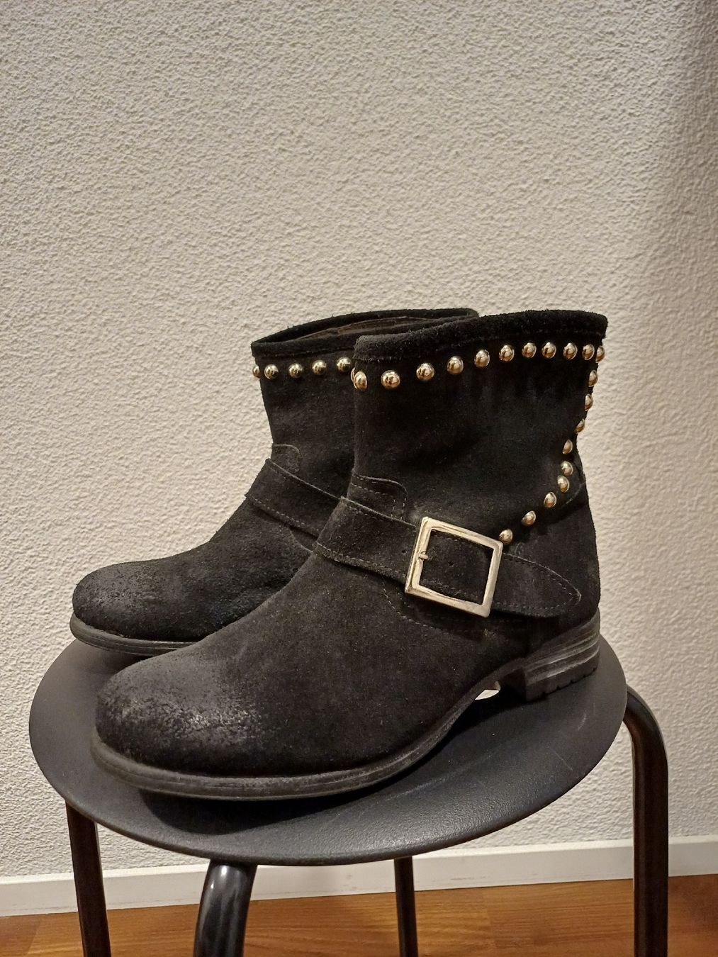Buffalo Scarpe da donna: Stiefeletten Leder buffalo Gr. 38, – Usato da Winterthur venduto da Smily-_-