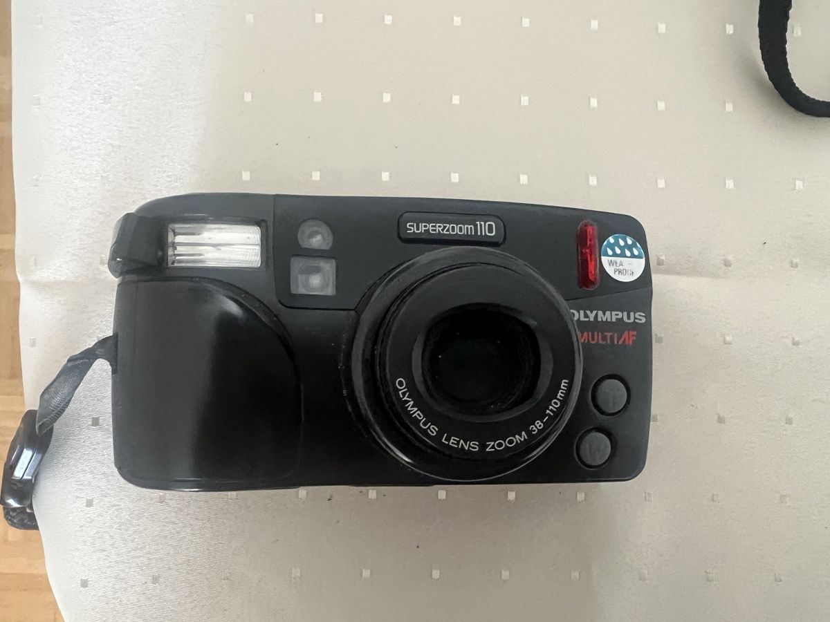 Olympus Kamera: Olympus superzoom 110 – Gebraucht aus Zürich von jao_2bx7