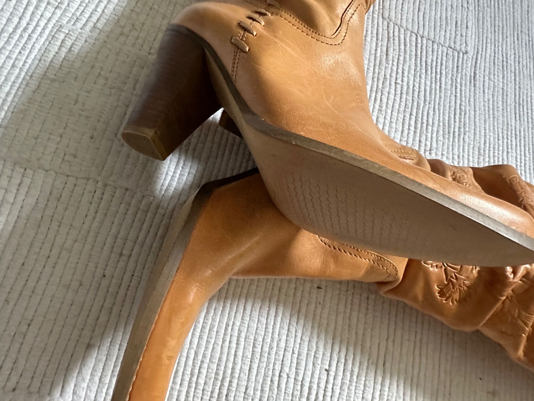Chaussures femmes: Coole Stiefel Cowboystyle – D'occasion à Rüeggisberg par Blume060 2