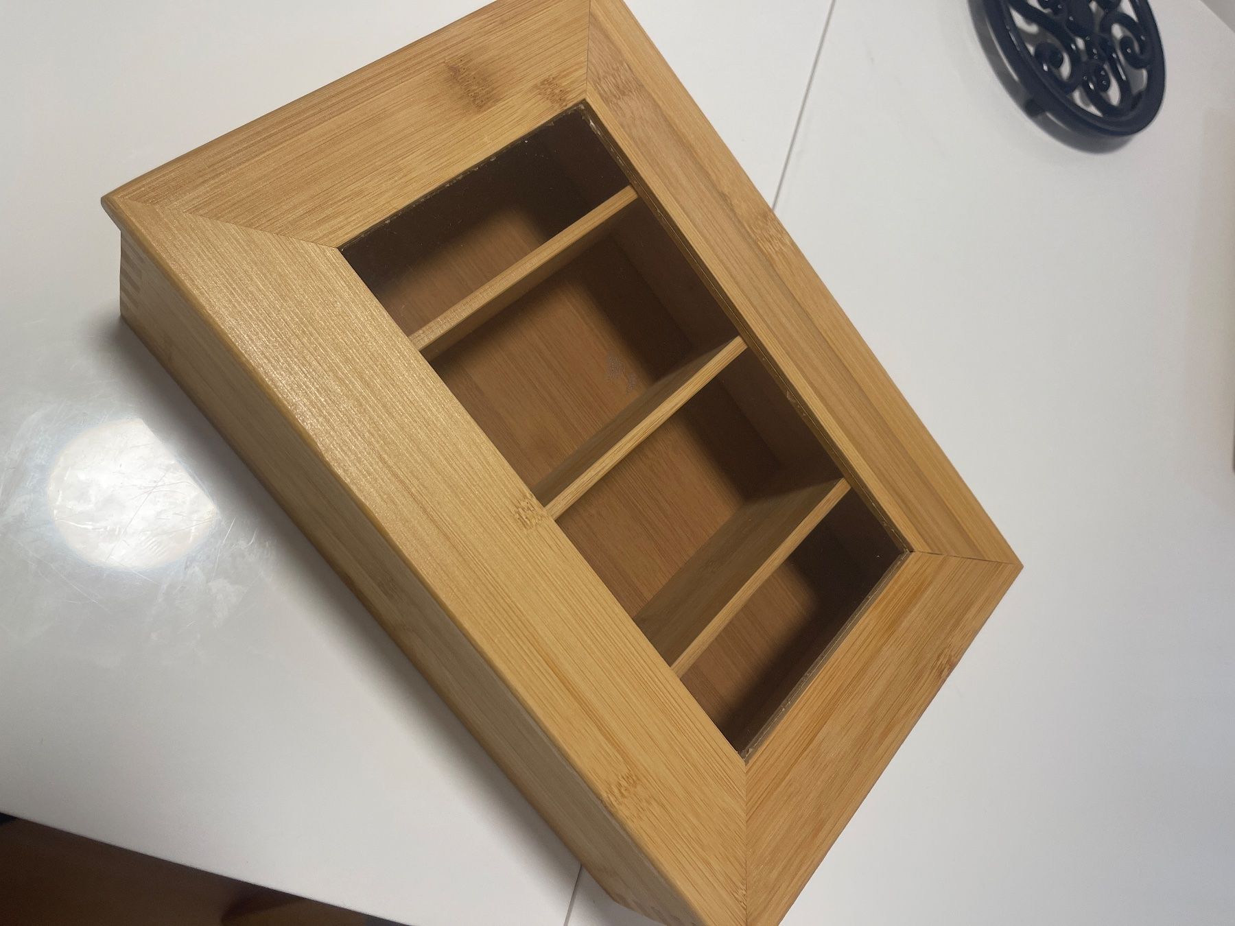 Autres articles pour la maison: Teebox – D'occasion à Emmenbrücke par Evan156