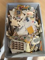 Riesen Briefmarken Sammlung von unschätzbarem Wert.