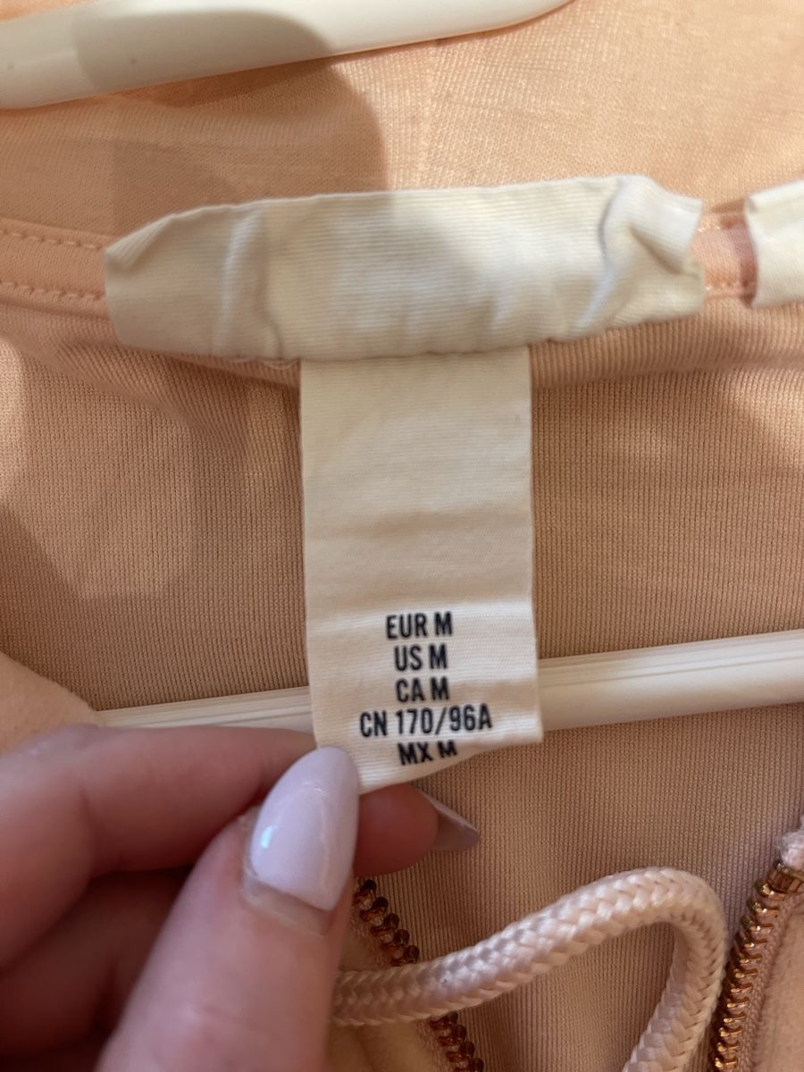 H&M Vestes: Trainerjacke – D'occasion à Pfäffikon ZH par JanineZ98 2