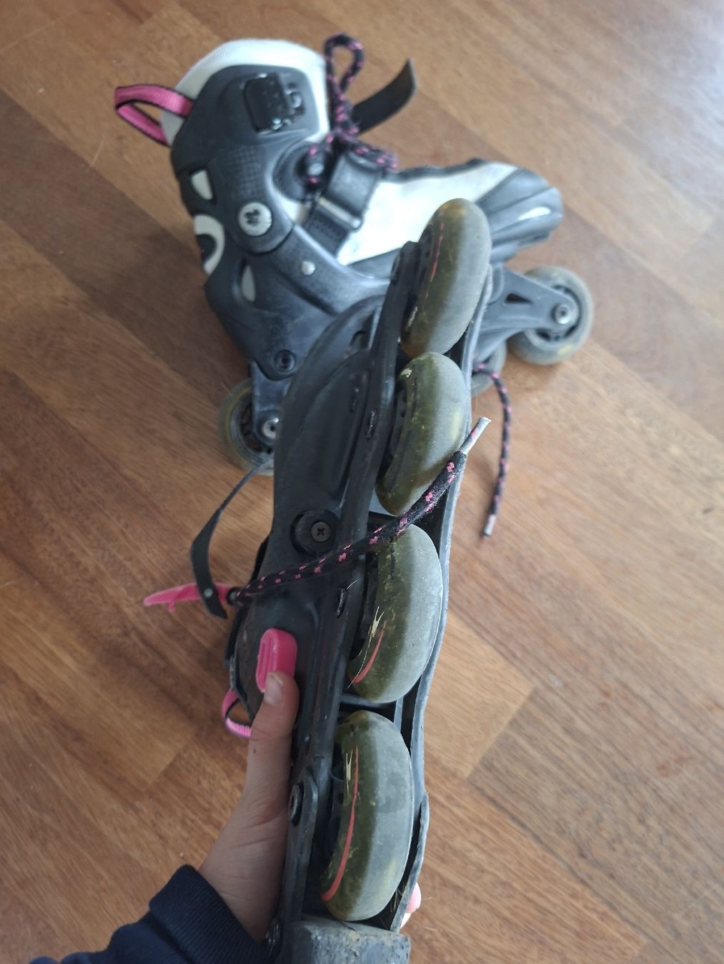 Inline-Skating & Rollschuhe: Rollerblades verstellbar 29-32 – Gebraucht aus Thun von SiHoSt 4