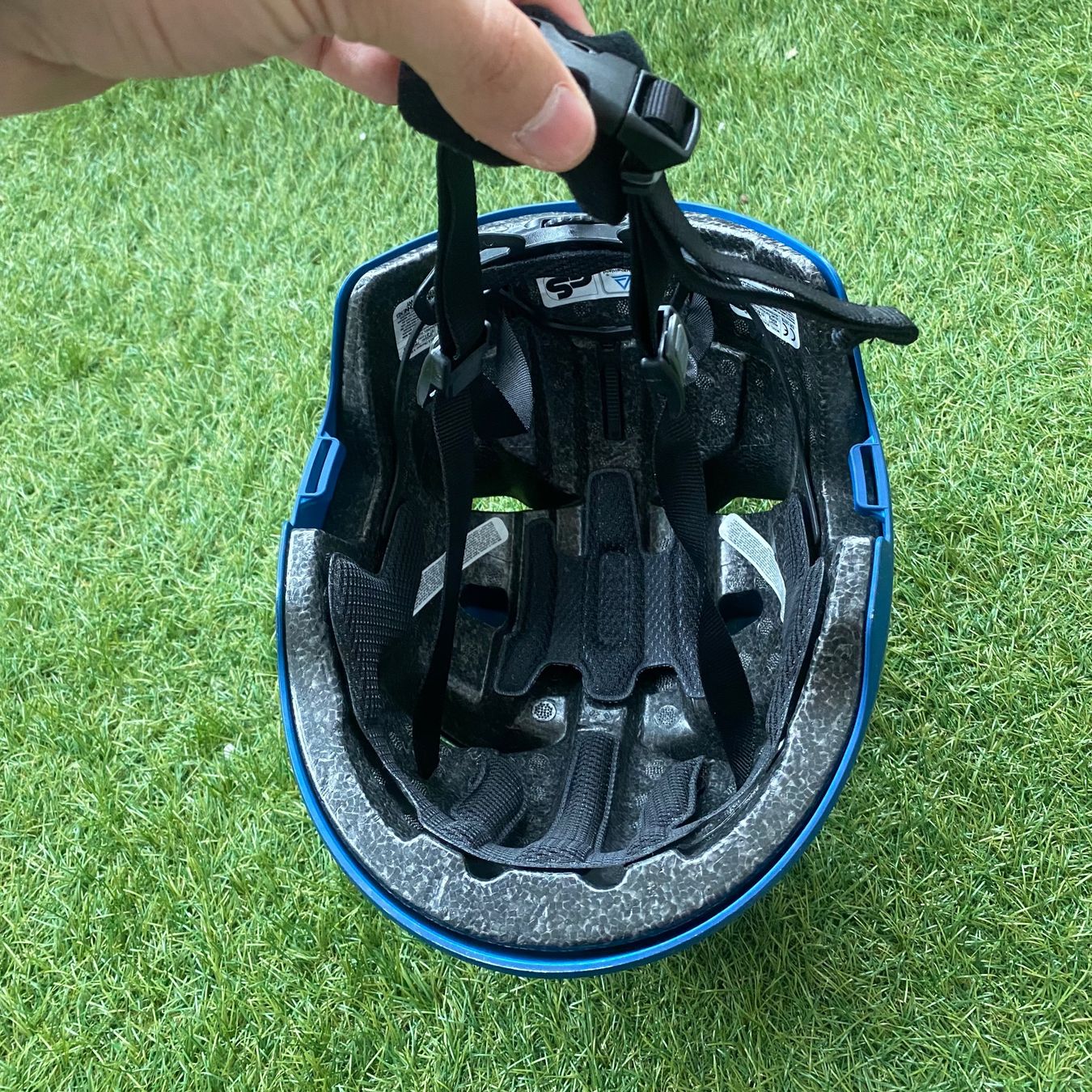 Caschi: Velohelm Abus Scraper 3.0 57-62mm – Usato da Zürich venduto da sk8dave 2