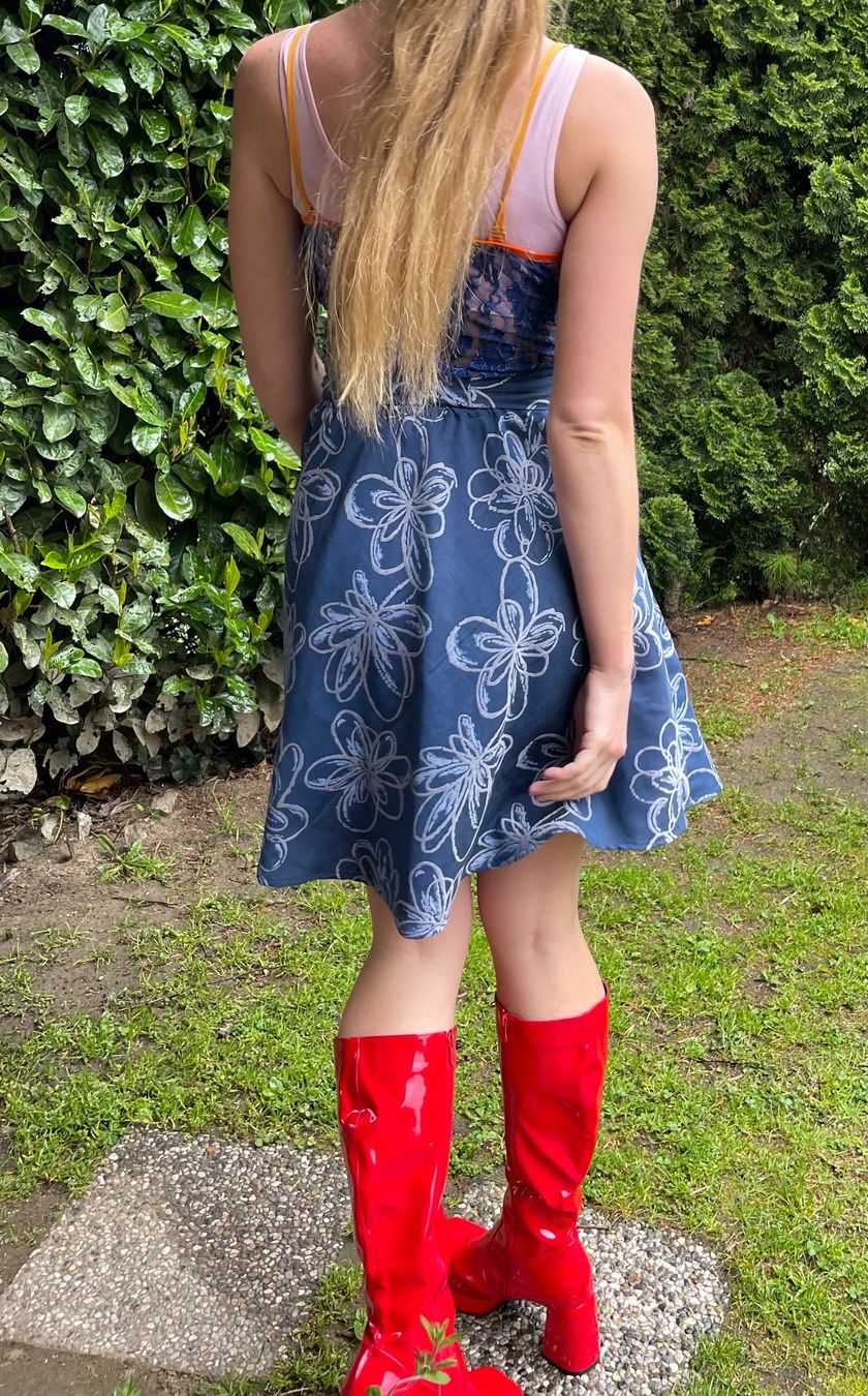 Guess Gonne: Guess gonna di lino con cottone – Nuovo (secondo la descrizione) da Gordevio venduto da LanaZimm