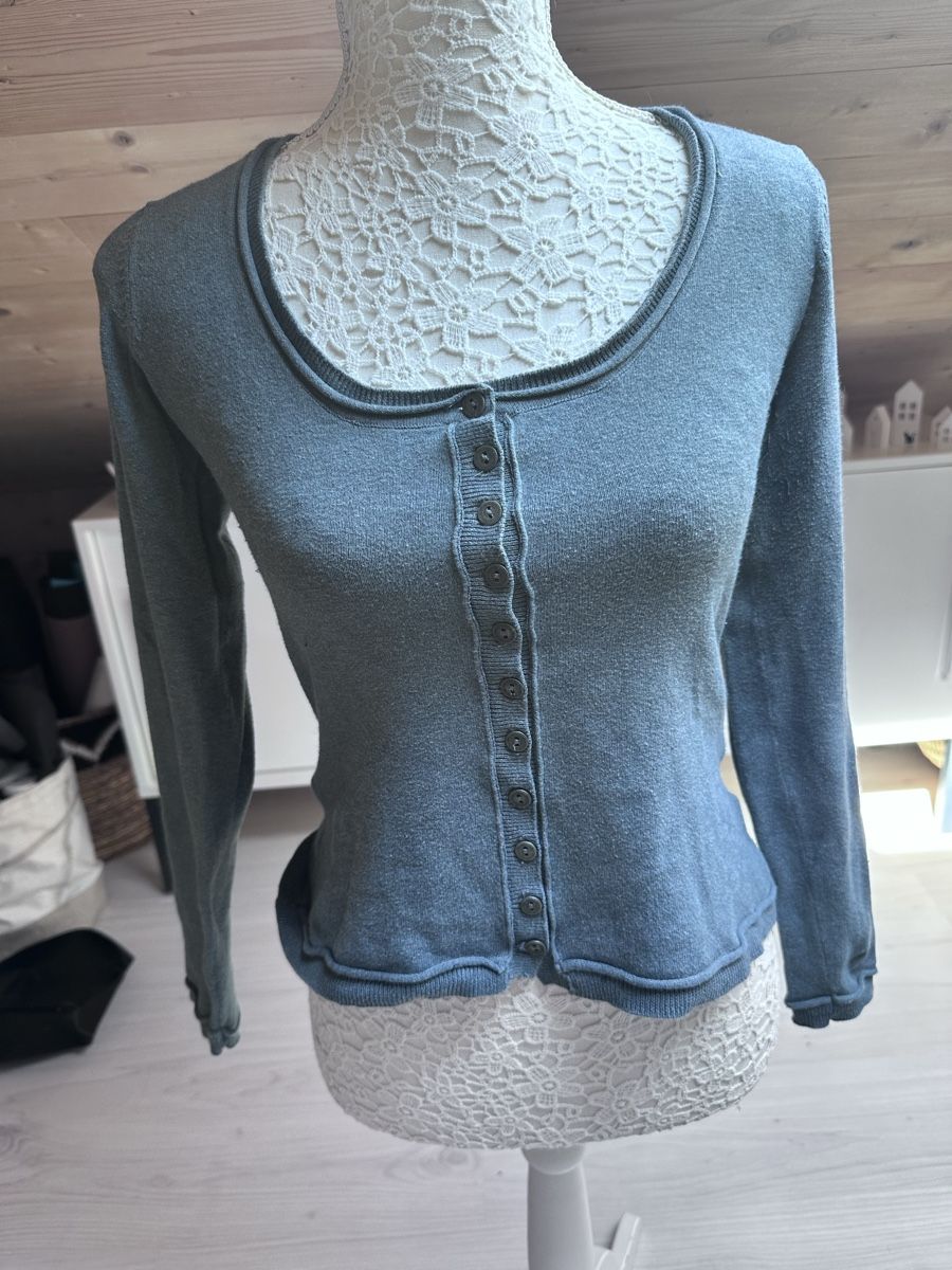 Nile Jacken: Strickjacke Nile Gr. S – Gebraucht aus Steckborn von smilla70