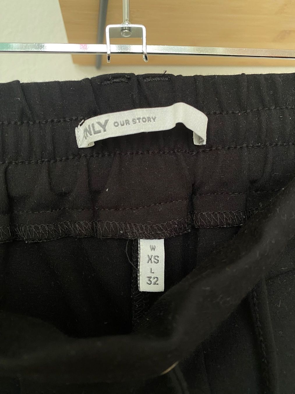 Only Pantaloni: ONLY Trousers – Usato da Biel/Bienne venduto da Sommer_17 7