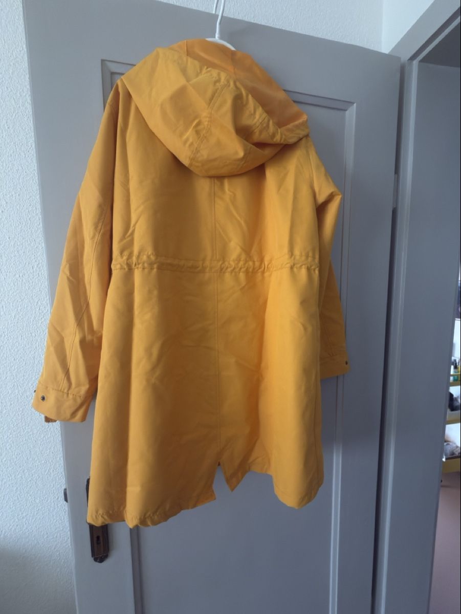 Giacche: Regenjacke gelb mit Kapuze – Usato da Zürich venduto da Jasper8057 1