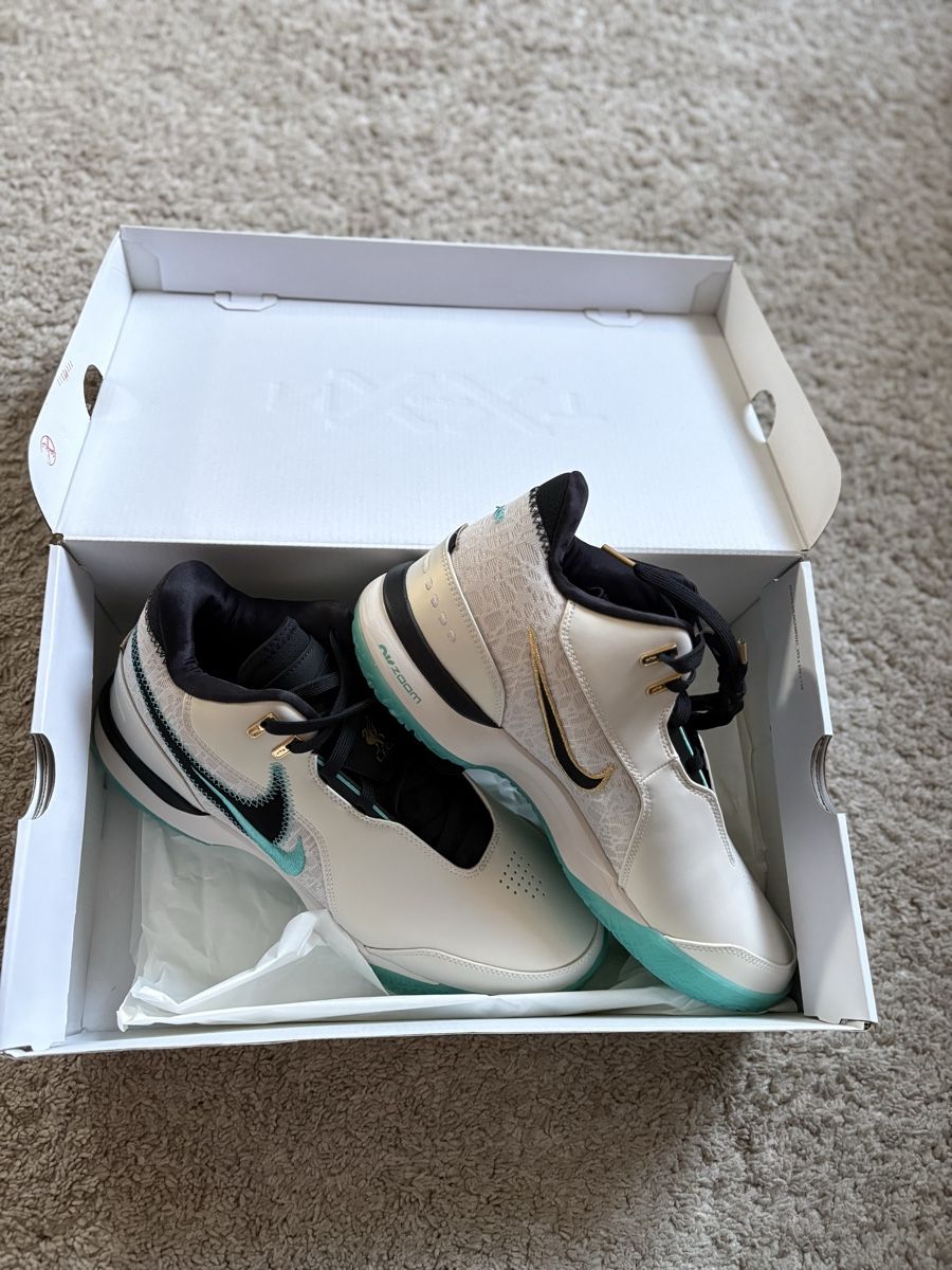 Nike Scarpe da uomo: Nike lebron nexxt gen Liverpool – Nuovo e nell'imballaggio originale da Le Grand-Saconnex venduto da gas_x9hh 2