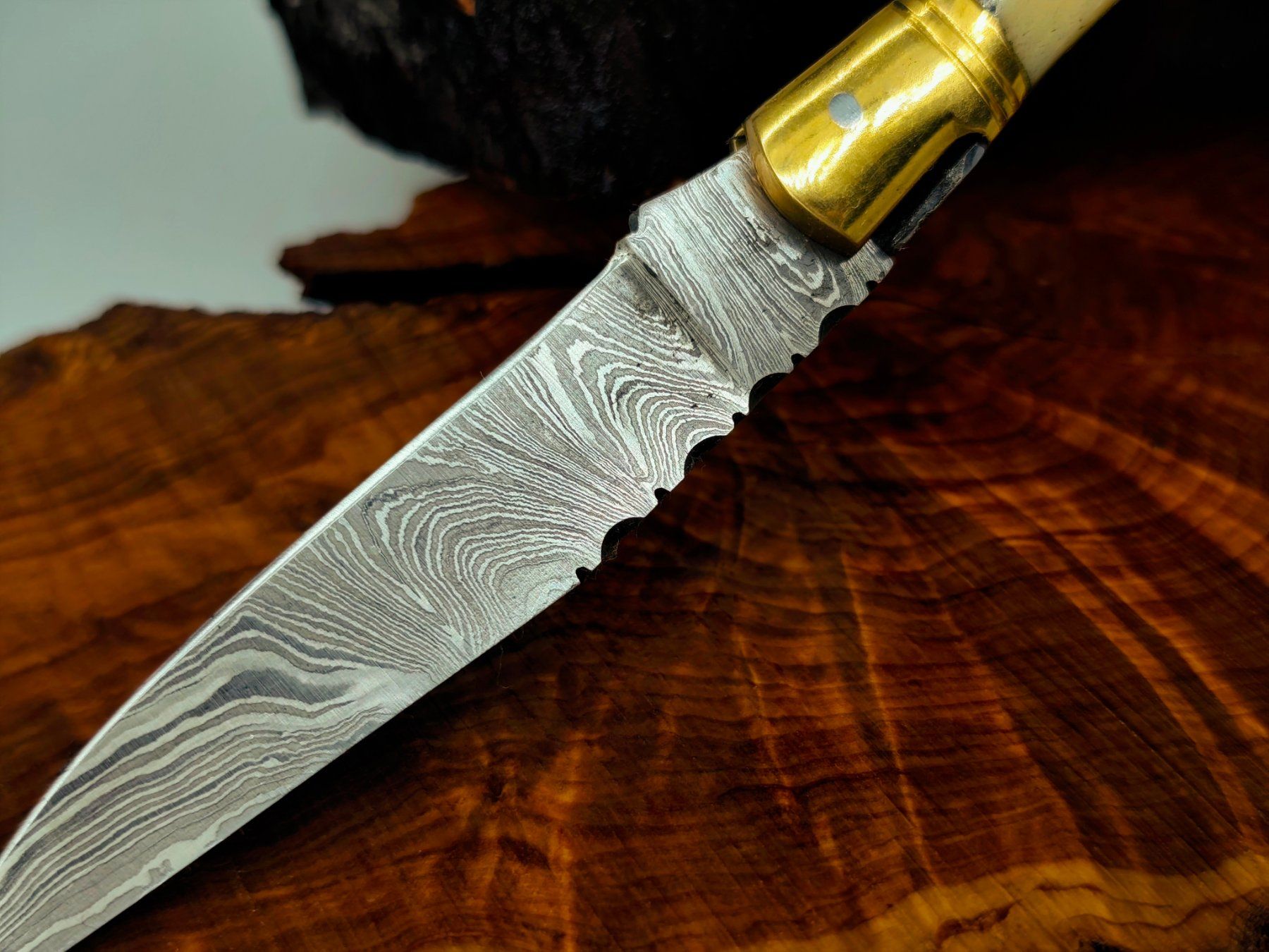 Accessori: Laguiole Damast Messer Klappmesser echtes Damastmesser – Nuovo e nell'imballaggio originale da Arlesheim venduto da Premius_1 3