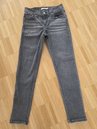 Levi's Boyfriend Jeans, Top Zustand, W26/L30, Grau