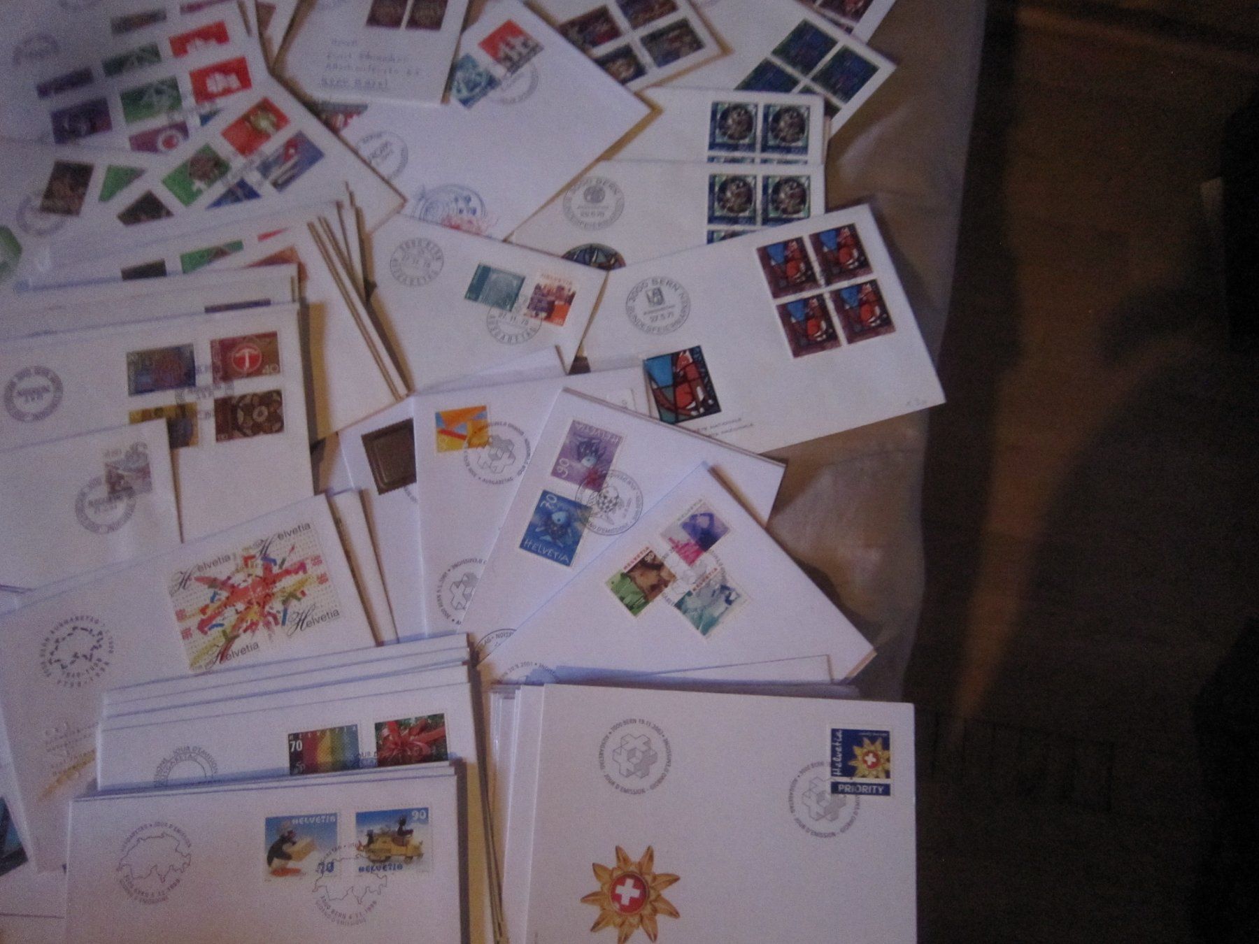 Tutti i francobolli: Mehr als 1000 FDC bis 200x – Usato da Giubiasco venduto da sal_9j6w 3