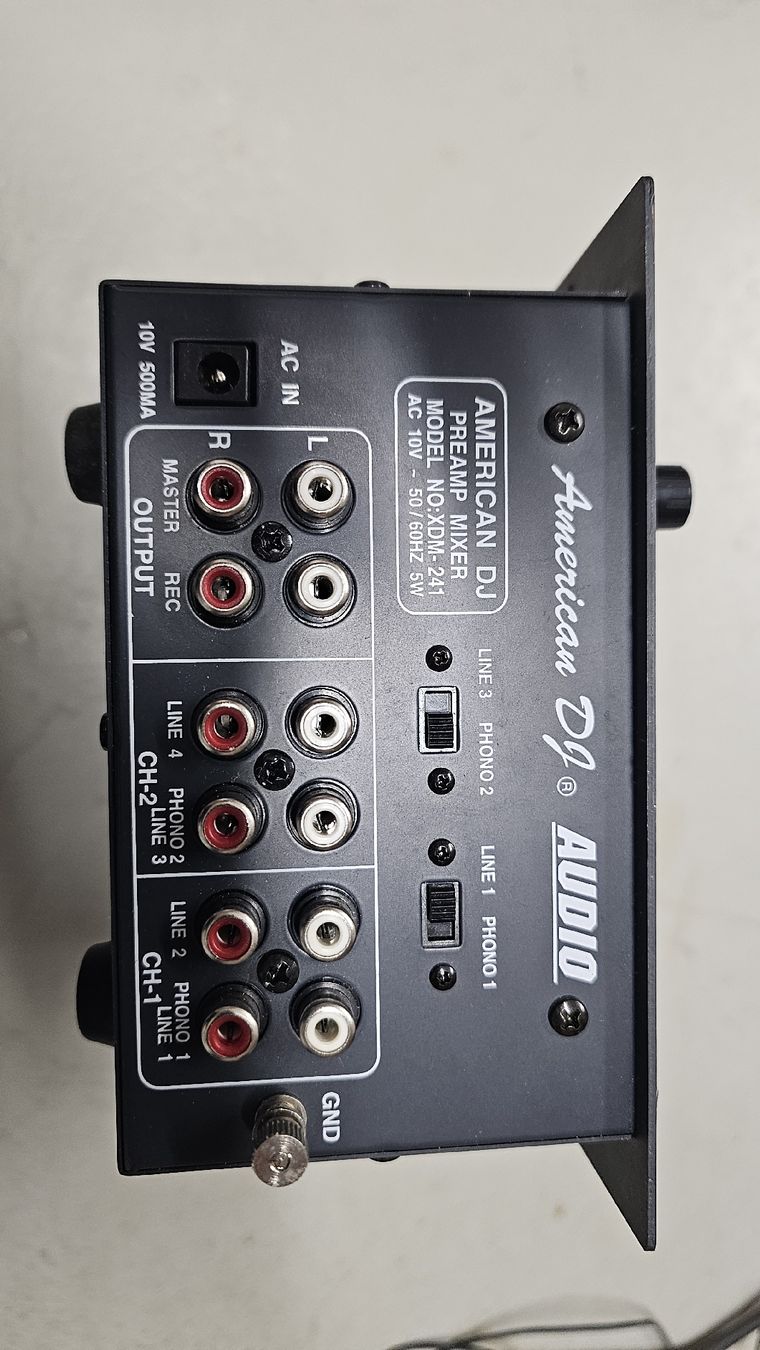 Console di mixaggio: DJ Mischpult  – Usato da Eglisau venduto da ruscyo12 2