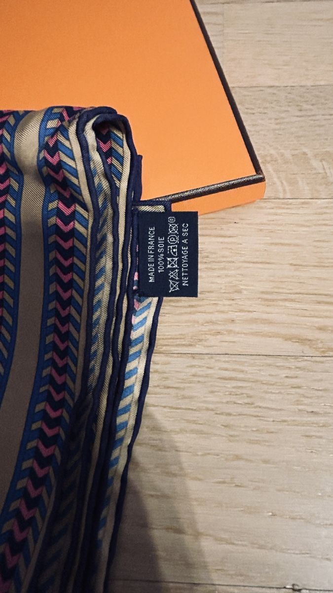 Hermès Foulard & Sciarpe: Hermès Carré 90 Seidentuch Selle des Steppes – Usato da Pfäffikon ZH venduto da ers_w9mn 2