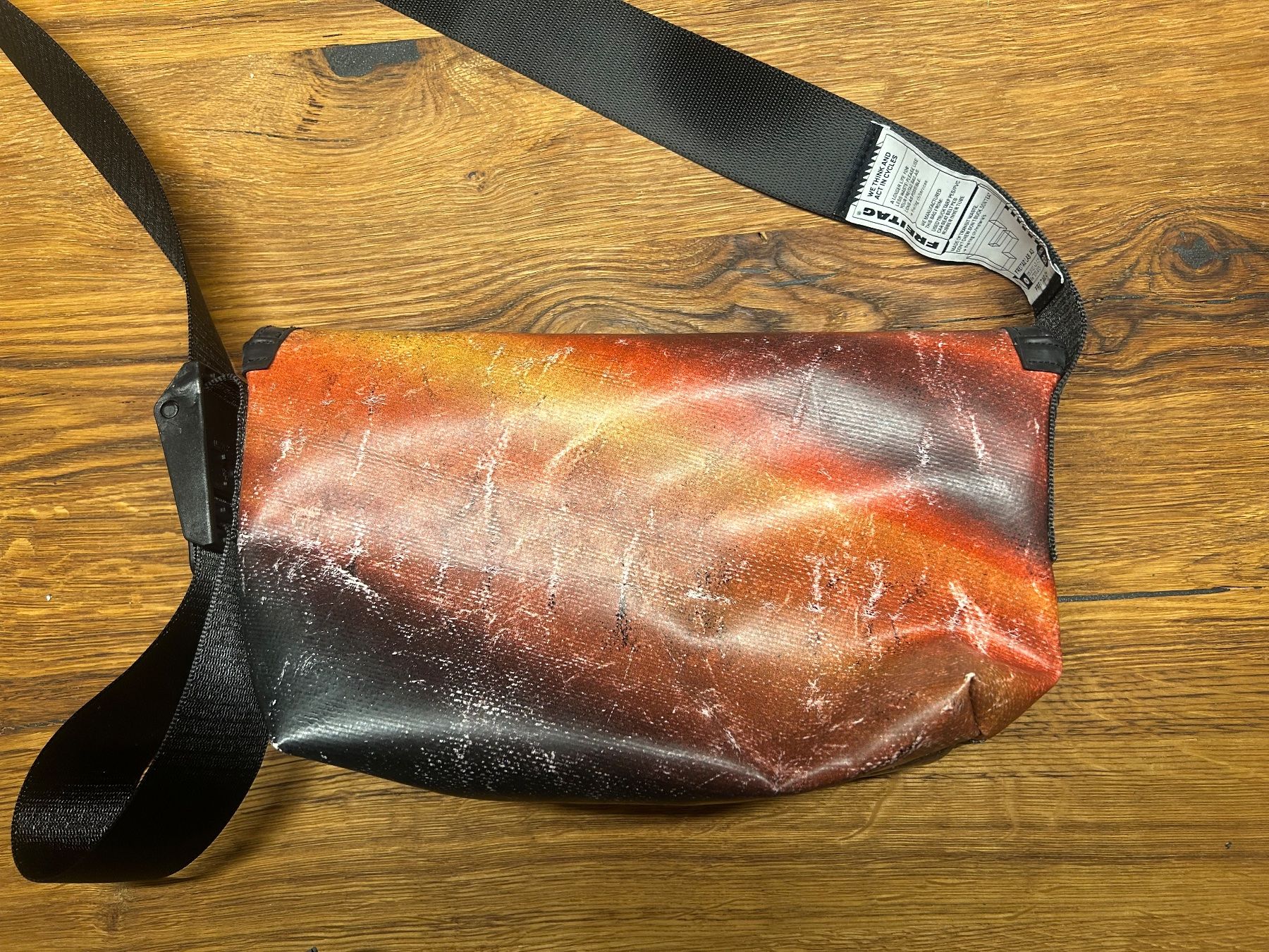 Freitag Borse: Freitag Hawaii Five-0 – Usato da Bubikon venduto da sim_ch8608 1