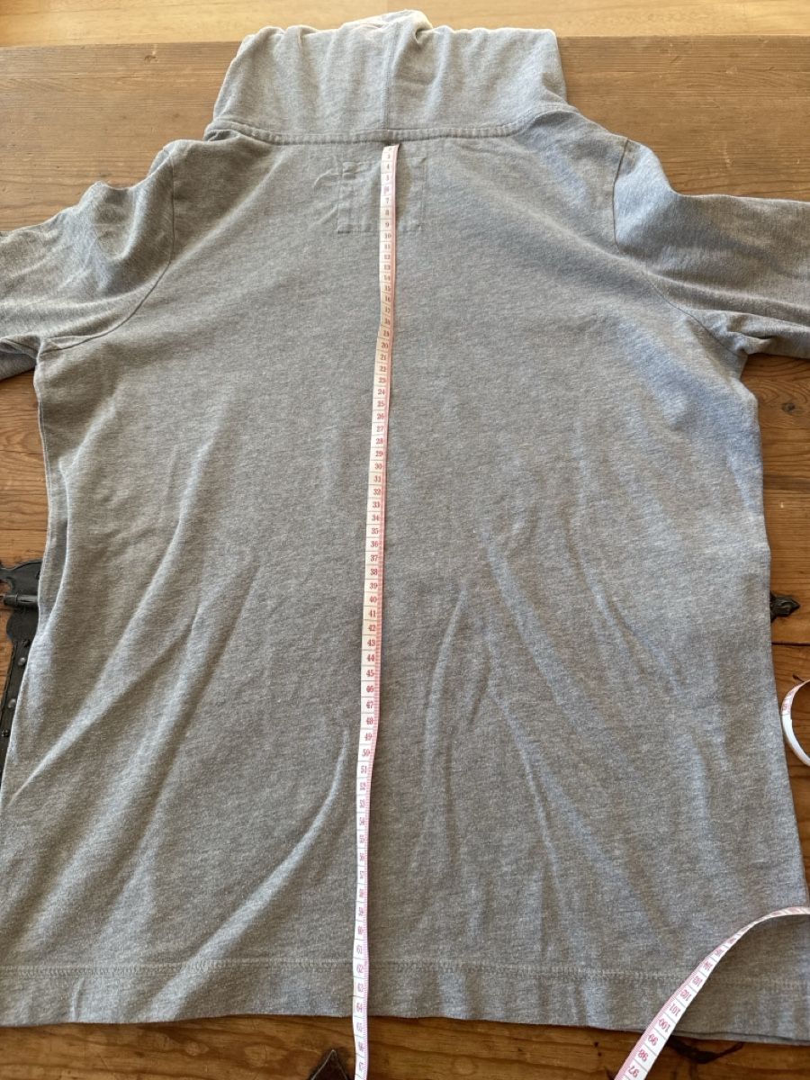 Hollister T-Shirts: 8.00 – Gebraucht aus Mauren von ducducturi 6