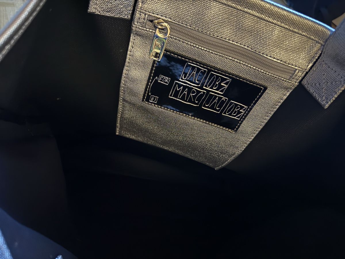 Marc Jacobs Taschen für Damen: Marc Jacobs Tasche Silber shopper mit Schultergurt neu – Neu (gemäss Beschreibung) aus Watt von Steffi84 5