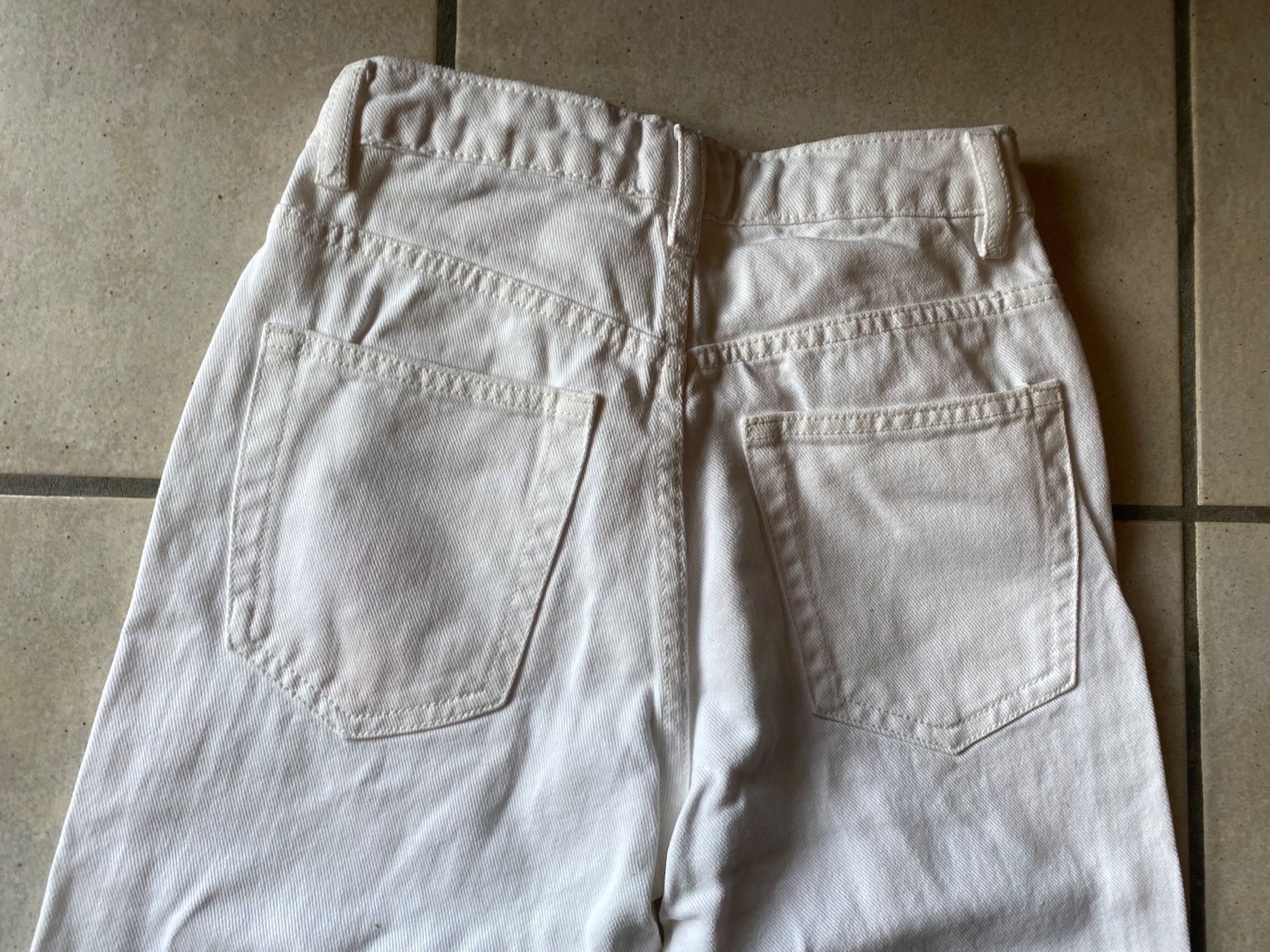 Tally Weijl Jeans: TALLY WEIJL Jeans 32 weiß – D'occasion à Orpund par Mary8972 4