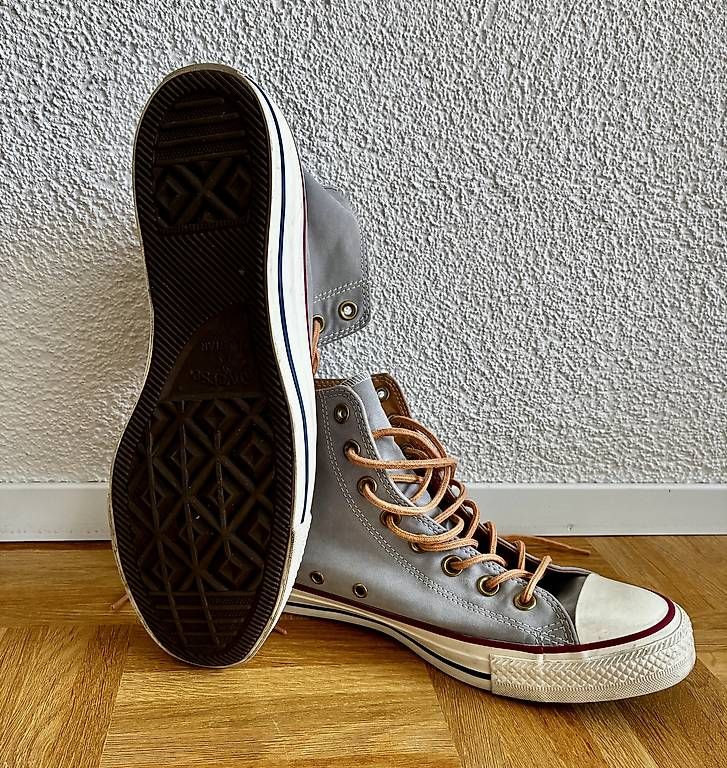 Converse Scarpe da uomo: Neuwertige retro Converse Chucks 42.5 – Usato da Thun venduto da Fuesu1812 1