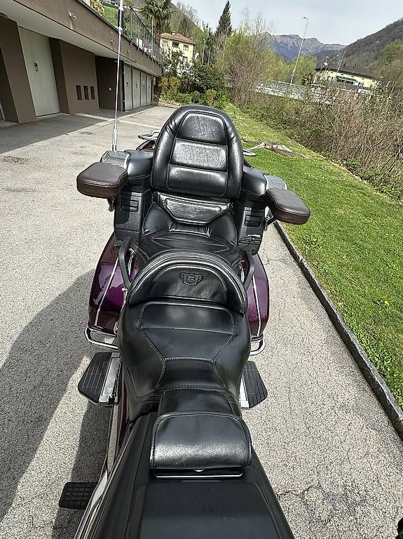 Strada: Honda Goldwing GL1500SE – Usato da Bioggio venduto da Bifero1 4