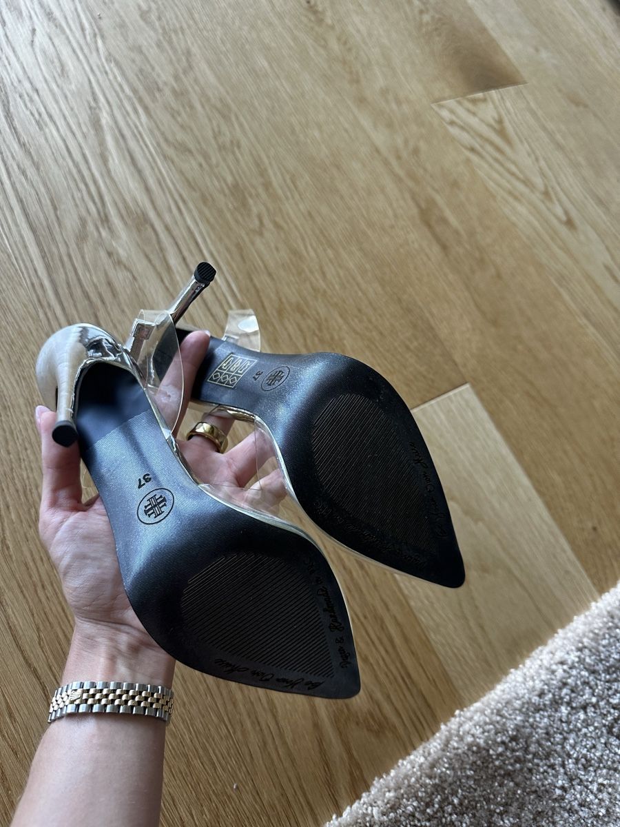 Damenschuhe: Talons argentés / plastique 37 new – Neu und originalverpackt aus La Croix (Lutry) von secondhandZara 3