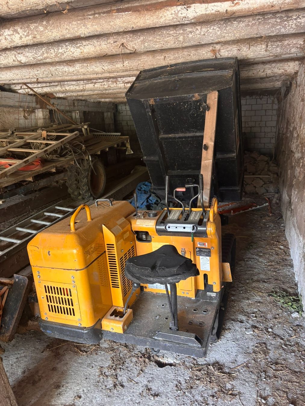 Autoribaltabili: Raupenkipper Huki 80 – Usato da Schönenberg ZH venduto da Dynamaic 4