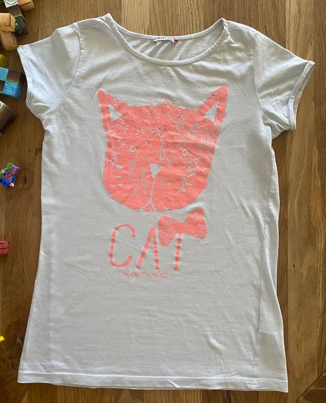 Blusen, T-Shirts & Tops: T-shirt CAT, 152cm, Baumwolle – Gebraucht aus Bassersdorf von jgo_9mfk