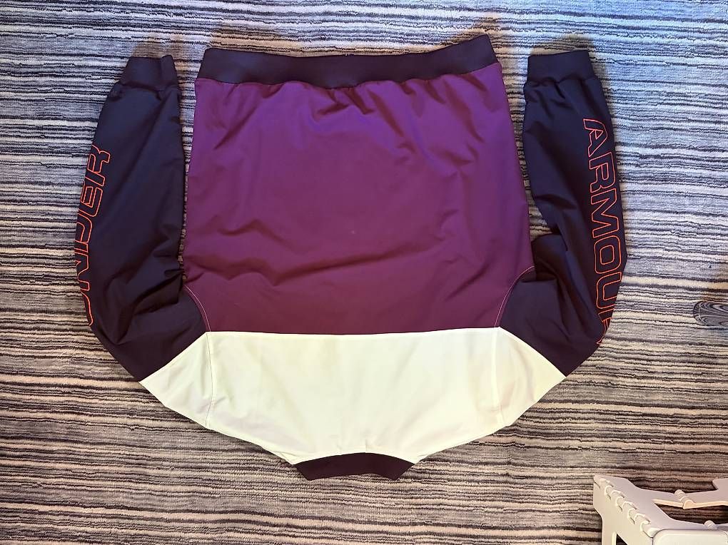 Giacche: Under Armour Windbreaker L – Usato da Bern venduto da tan_xdn8 2