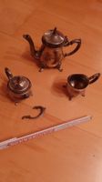 K..12 R /K)Antikes Teekannen Set, Vintage, 3-teilig 1 defekt