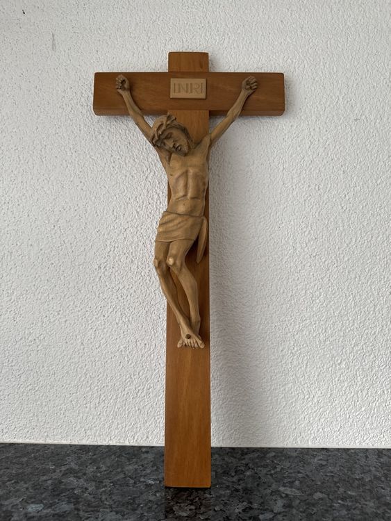 Handgeschnitztes Orthodoxes Holzkreuz, 14,5x10 Cm – Braunes Wandkreuz, Athos-Design