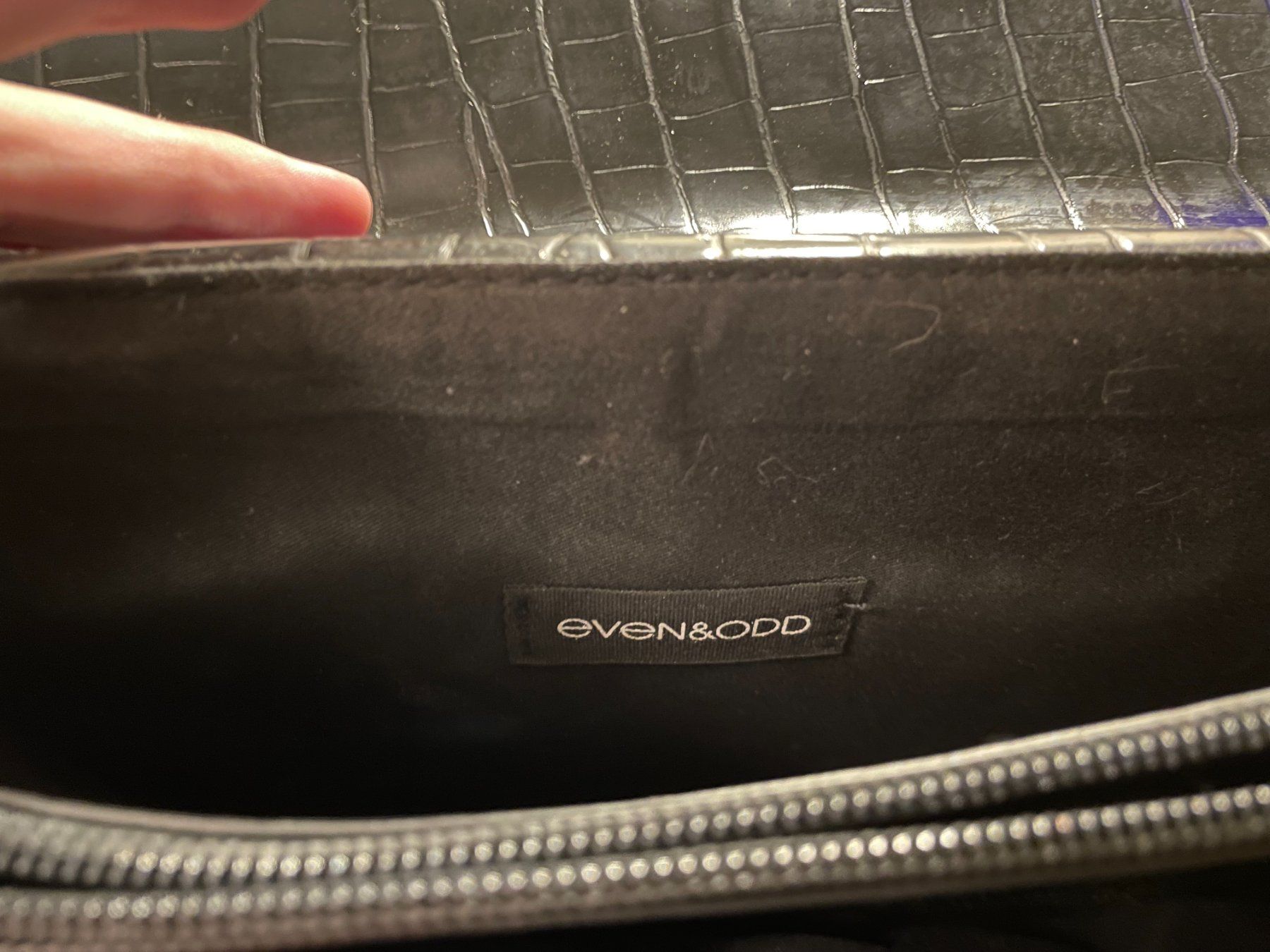 Borse da donna: EVEN&ODD - Black Crocodile-effect Bag – Nuovo (secondo la descrizione) da Chiasso venduto da Er_Mon 3
