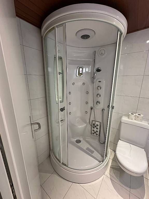 Douches: Appollo Steam Box / Dampfdusche mit Massagefunktion – D'occasion à Gattikon par MOR_pq67 3