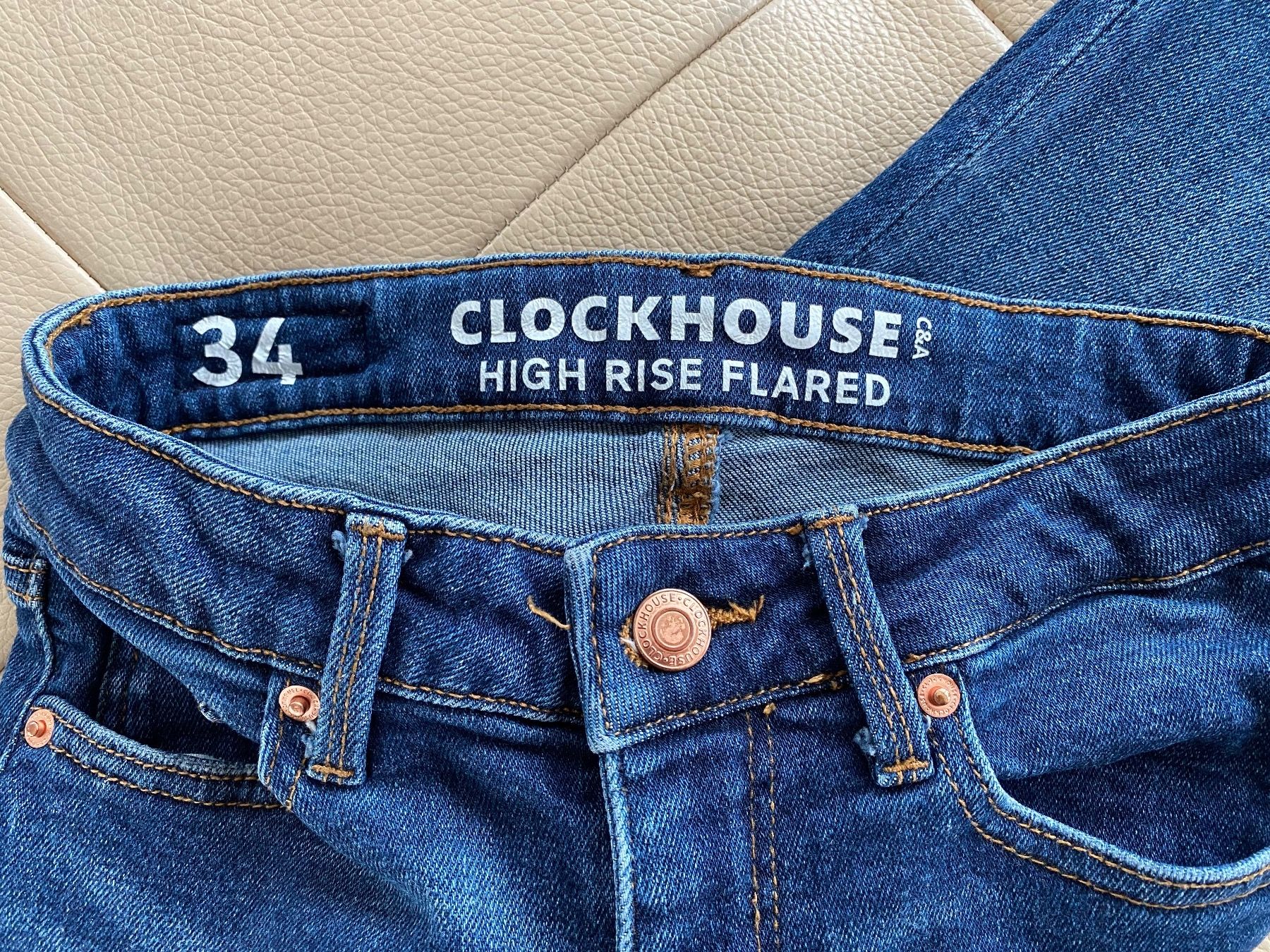 C&A Pantaloni: Clockhouse Jeans blau Gr. 34 – Nuovo (secondo la descrizione) da Meggen venduto da 6003Luzern 1