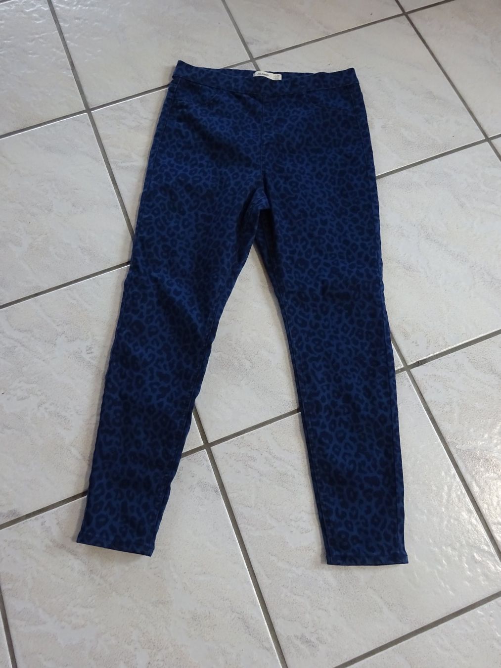 Pantaloni: Lässige Treggins/M&S – Nuovo (secondo la descrizione) da Rothrist venduto da Mistery1